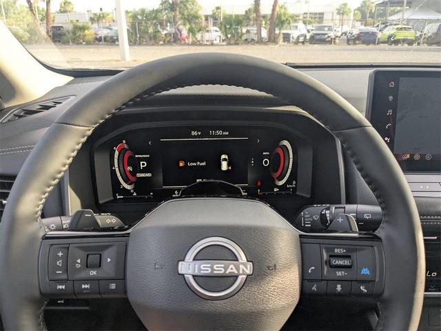 Photo of 2025 Gray Nissan Rogue
