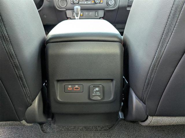 Photo of 2025 Tactical Green Metallic Nissan Frontier