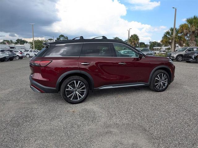 Photo of 2023 Deep Bordeaux/Black Obsidian INFINITI QX60
