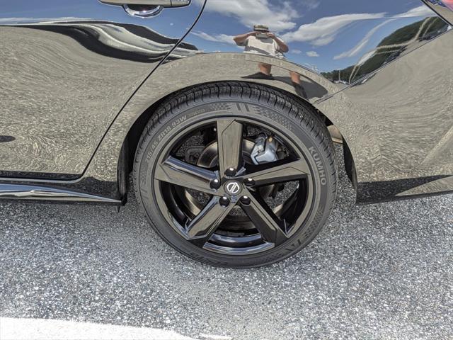 Photo of 2023 Super Black Nissan Sentra