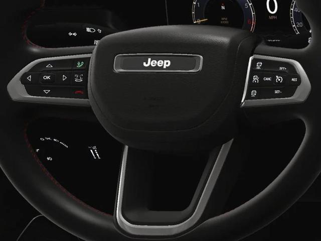 Photo of 2025 Bright White Jeep Compass