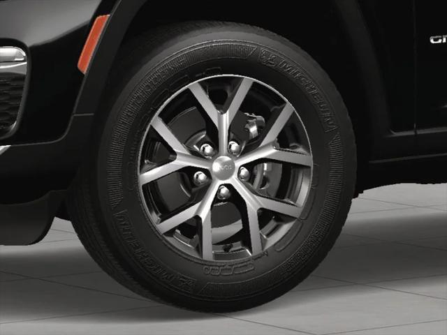 Photo of 2025 Diamond Black Crystal Pearlcoat Jeep Grand Cherokee