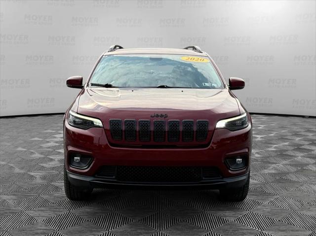 Photo of 2020 Velvet Red Pearlcoat Jeep Cherokee