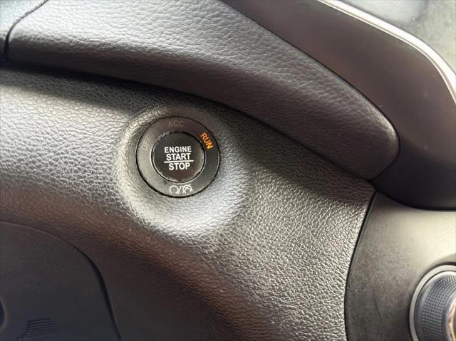 Photo of 2020 Velvet Red Pearlcoat Jeep Cherokee