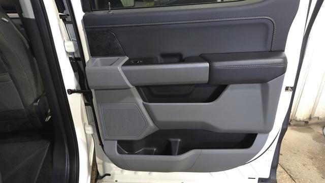 Photo of 2022 Oxford White Ford F-150