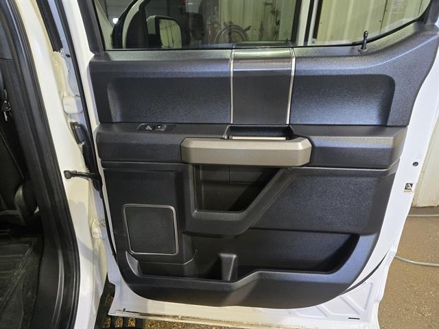 Photo of 2019 Oxford White Ford F-150