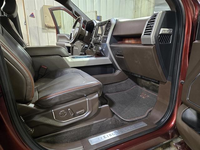 Photo of 2016 Bronze Fire Metallic Ford F-150