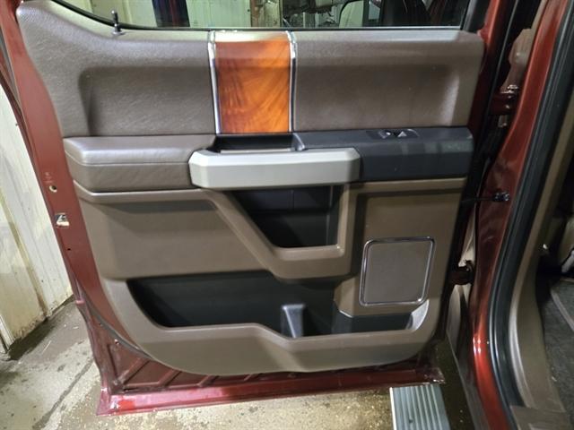 Photo of 2016 Bronze Fire Metallic Ford F-150