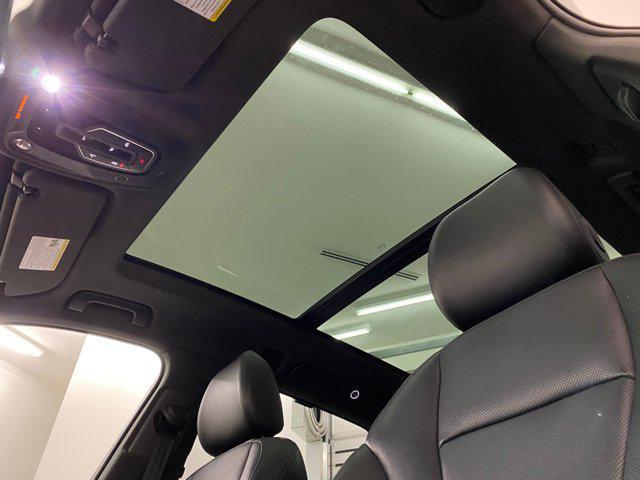 Photo of 2018 White Audi Q7