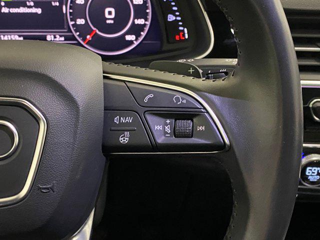 Photo of 2018 White Audi Q7