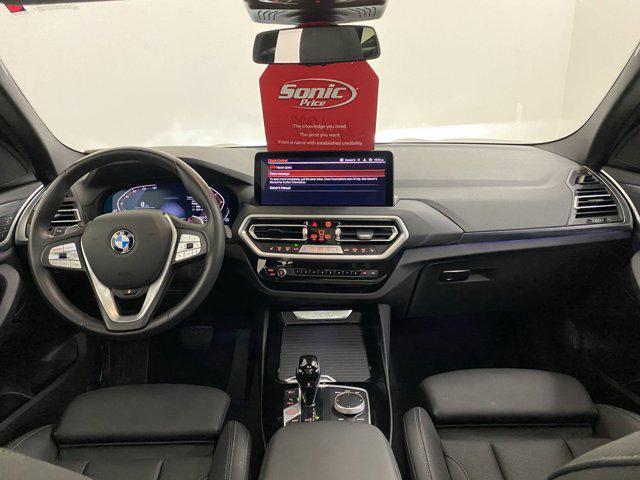 Photo of 2024 Black Sapphire Metallic BMW X3