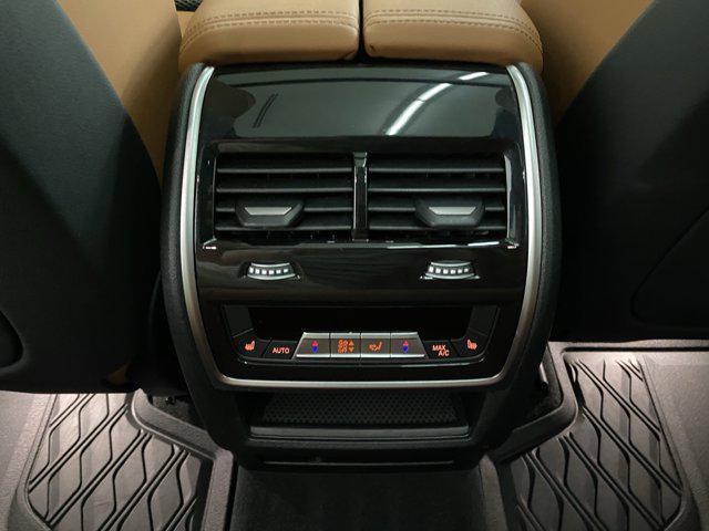 Photo of 2024 Alpine White BMW X5 PHEV