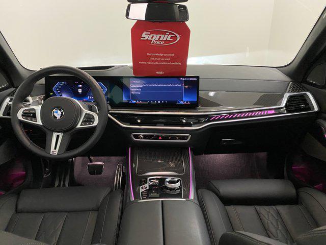 Photo of 2025 Mineral White Metallic BMW X5