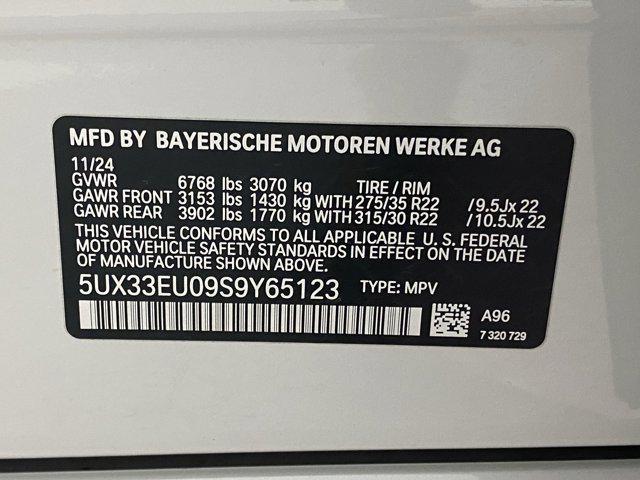 Photo of 2025 Mineral White Metallic BMW X5