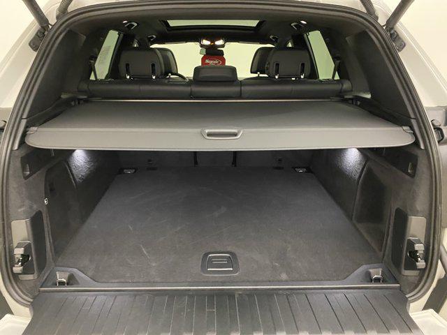 Photo of 2025 Mineral White Metallic BMW X5