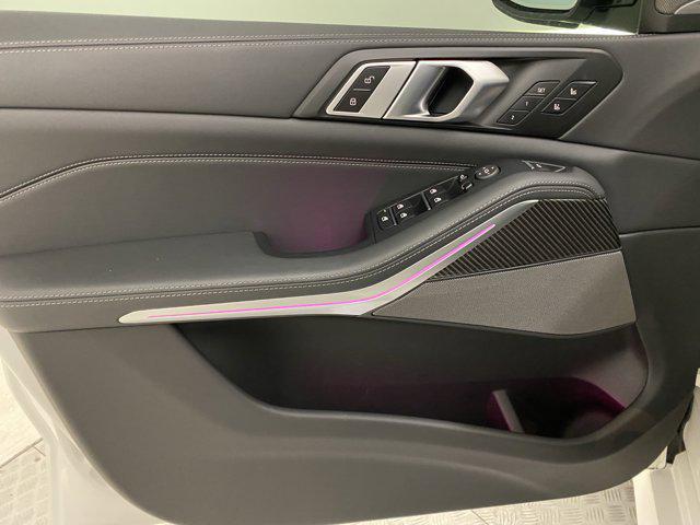 Photo of 2025 Mineral White Metallic BMW X5