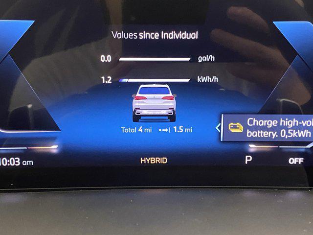 Photo of 2026 Mineral White Metallic BMW X5 PHEV