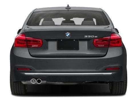 Photo of 2016 Alpine White BMW 330e