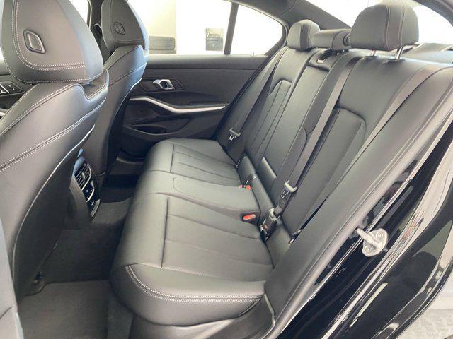 Photo of 2025 Black Sapphire Metallic BMW 330