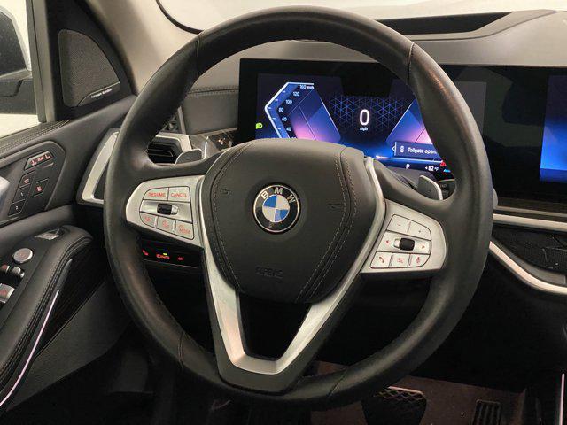 Photo of 2024 Gray BMW X7