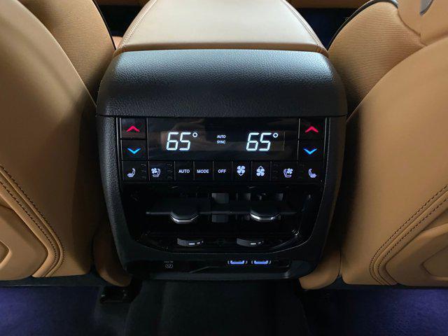 Photo of 2025 Bright White Clearcoat Jeep Grand Cherokee L