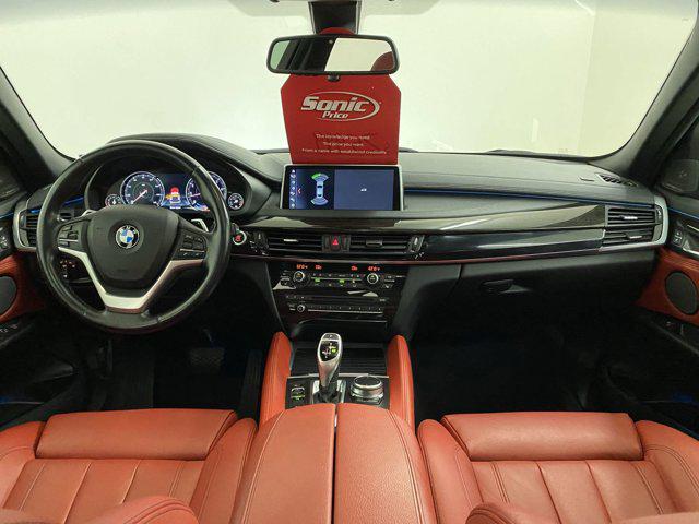 Photo of 2018 Mineral White Metallic BMW X6