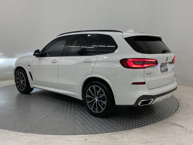 Photo of 2022 Alpine White BMW X5 PHEV