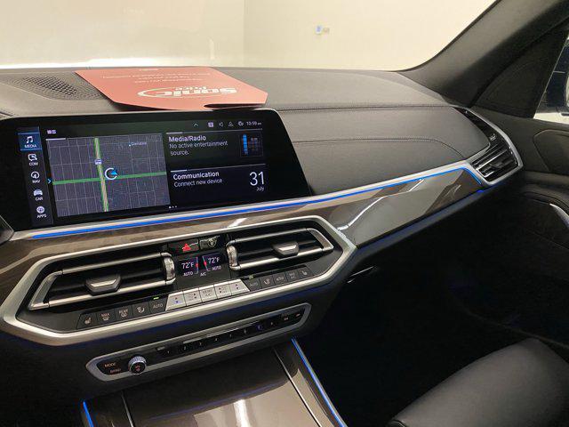 Photo of 2022 Alpine White BMW X5 PHEV