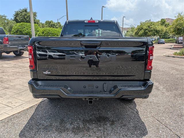 Photo of 2025 Diamond Black RAM 1500