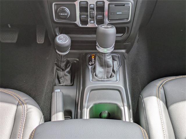Photo of 2025 Hydro Blue Pearlcoat Jeep Wrangler