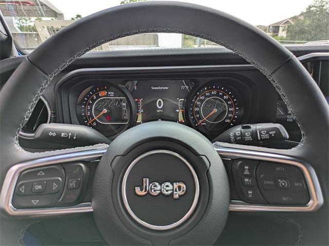 Photo of 2025 Hydro Blue Pearlcoat Jeep Wrangler