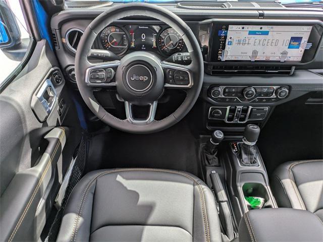 Photo of 2025 Hydro Blue Pearlcoat Jeep Wrangler