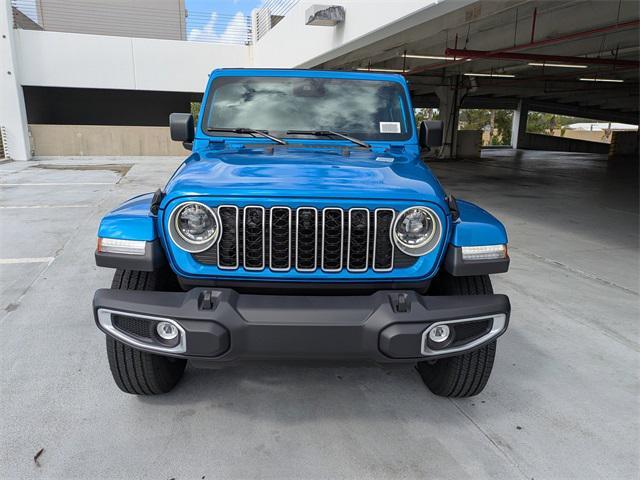 Photo of 2025 Hydro Blue Pearlcoat Jeep Wrangler