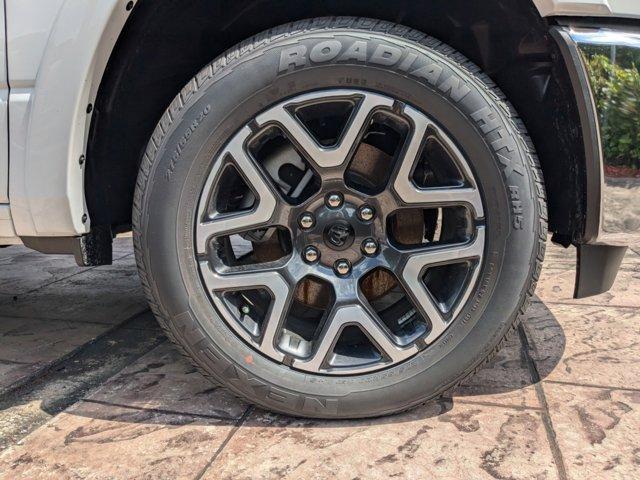 Photo of 2025 Bright White Clearcoat RAM 1500