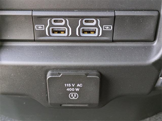 Photo of 2026 Bright White Clearcoat RAM 1500