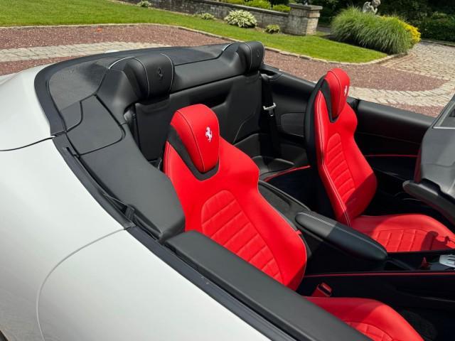 Photo of 2025 Bianco Cervino Ferrari Roma Spider