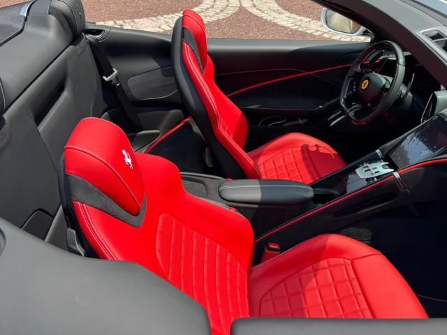 Photo of 2025 Bianco Cervino Ferrari Roma Spider