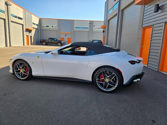 Photo of 2025 Bianco Cervino Ferrari Roma Spider