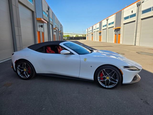 Photo of 2025 Bianco Cervino Ferrari Roma Spider