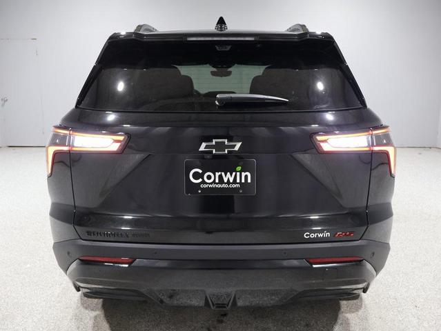 Photo of 2025 Mosaic Black Metallic Chevrolet Equinox