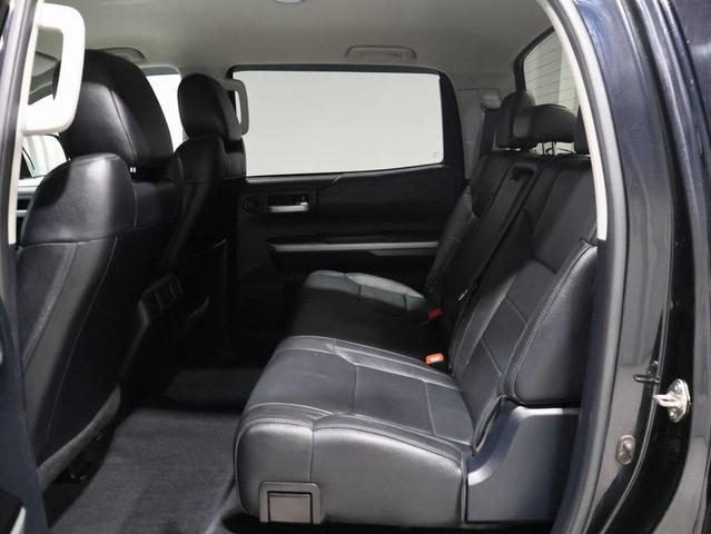 Photo of 2015 Attitude Black Metallic Toyota Tundra
