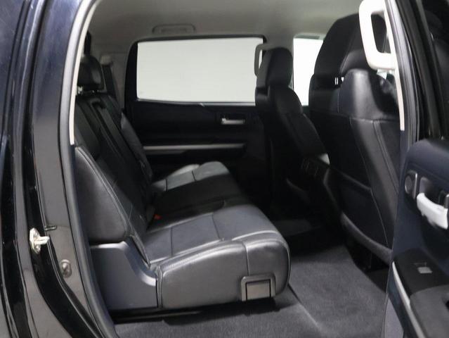 Photo of 2015 Attitude Black Metallic Toyota Tundra