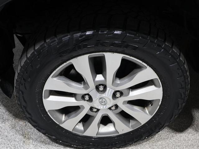 Photo of 2015 Attitude Black Metallic Toyota Tundra