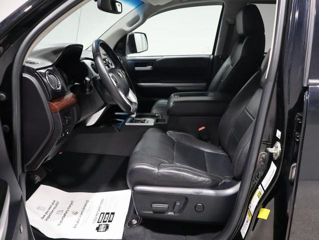 Photo of 2015 Attitude Black Metallic Toyota Tundra
