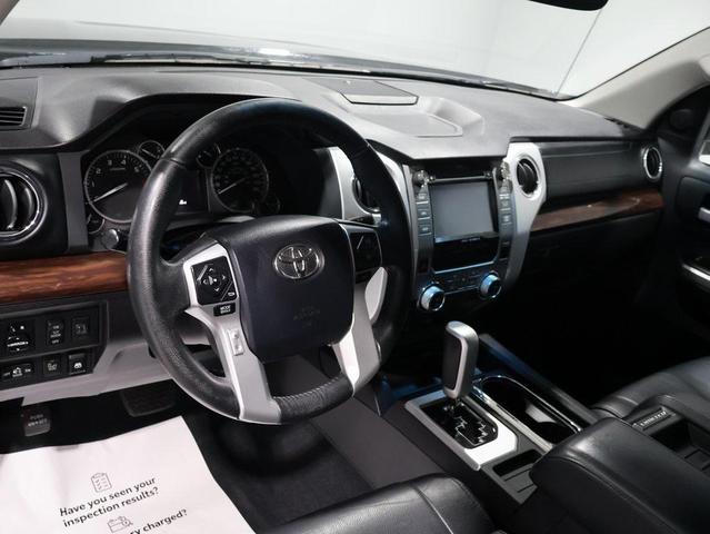 Photo of 2015 Attitude Black Metallic Toyota Tundra