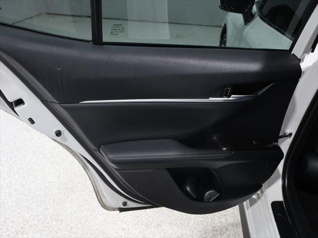 Photo of 2022 White Toyota Camry