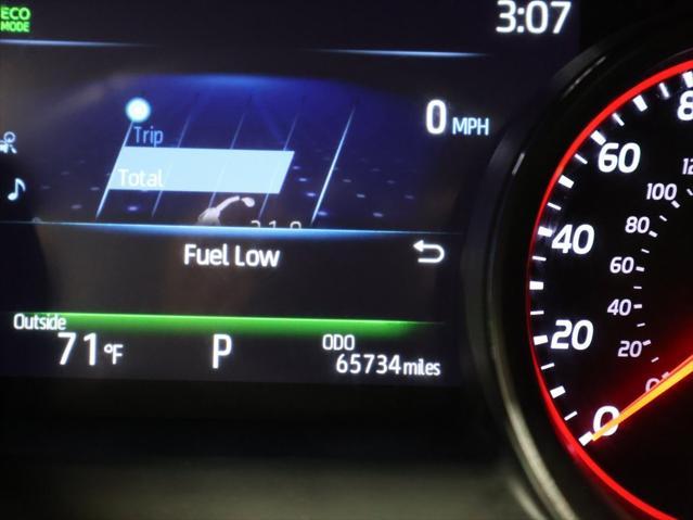 Photo of 2022 White Toyota Camry