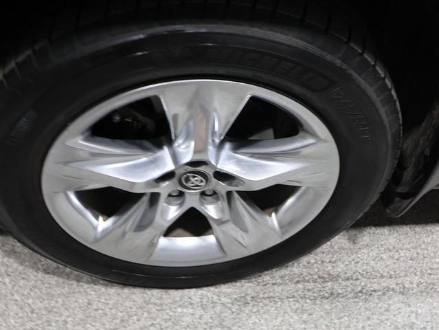 Photo of 2019 Toasted Walnut Pearl Toyota Highlander
