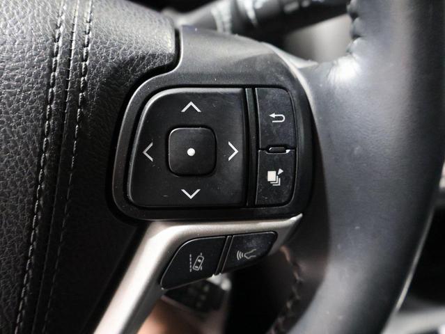 Photo of 2019 Toasted Walnut Pearl Toyota Highlander