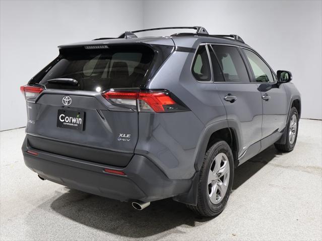 Photo of 2025 Magnetic Gray Metallic Toyota RAV4 Hybrid